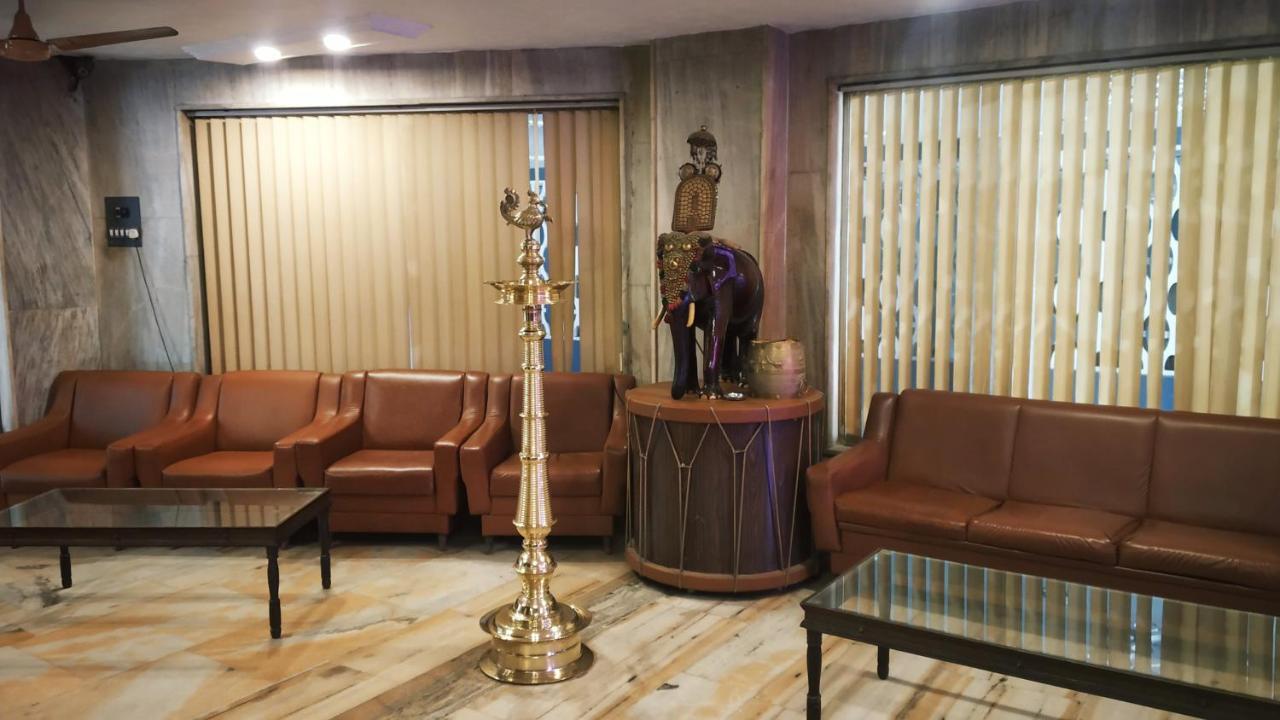 Hotel Elite International Thrissur 외부 사진